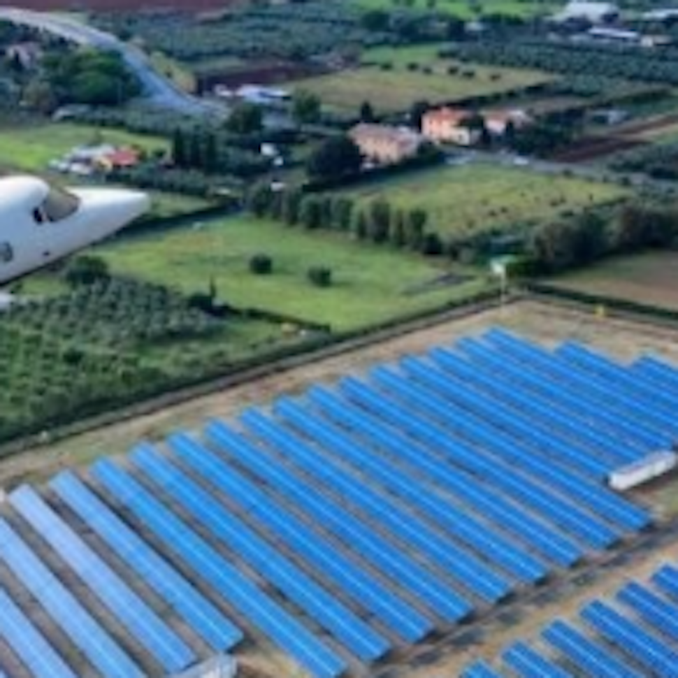 Green airports challenge for operators: How to support complex design decisions?
