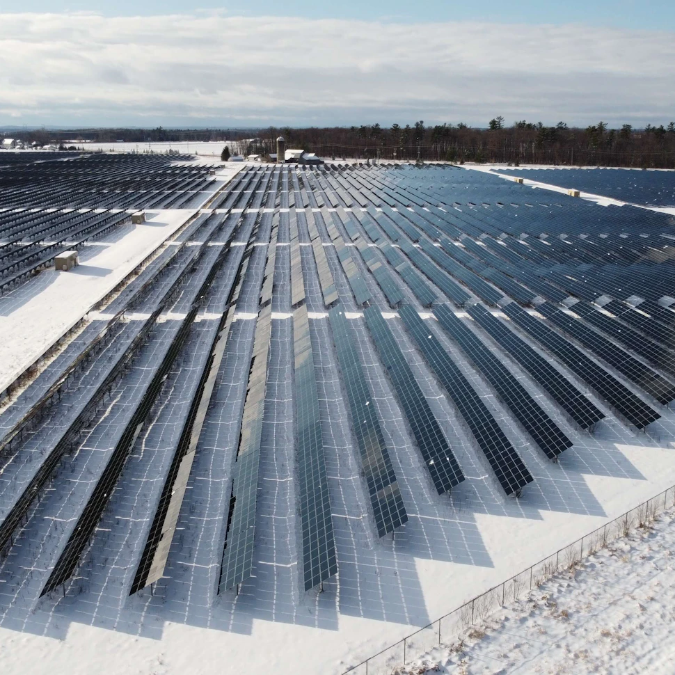 The bright side of cold weather: solar panels efficiency