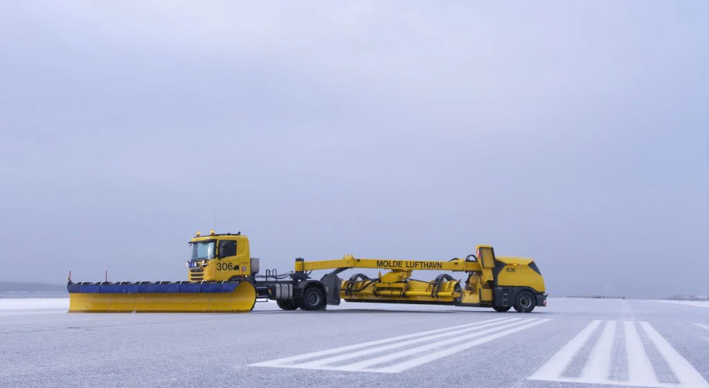 Autonomous Snowplow Gang Shows Promise at Finnish Airport, but Safety Still a Speedbump