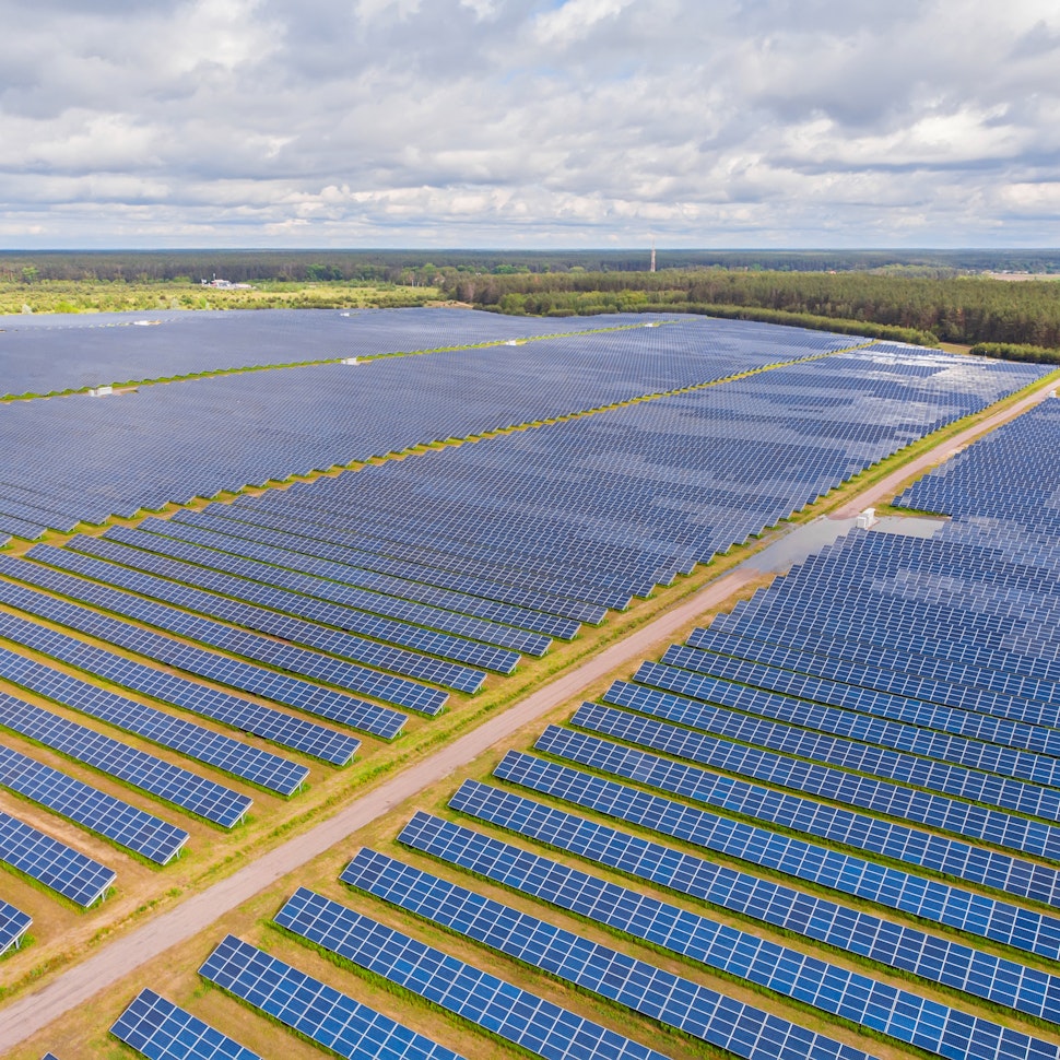 utility-scale-solar-plant