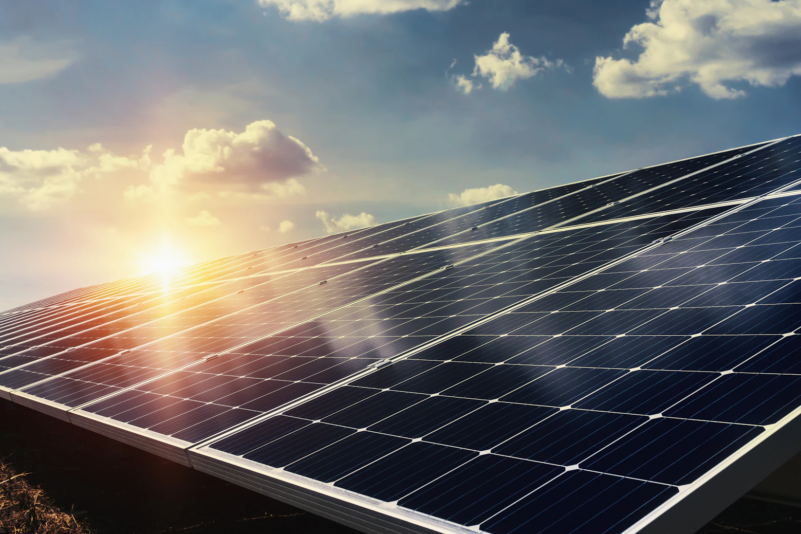 From development to O&M: structuring efficient utility scale projects | Webinar by RatedPower