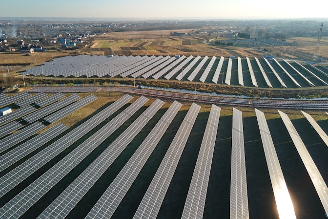 solar plant with little bess