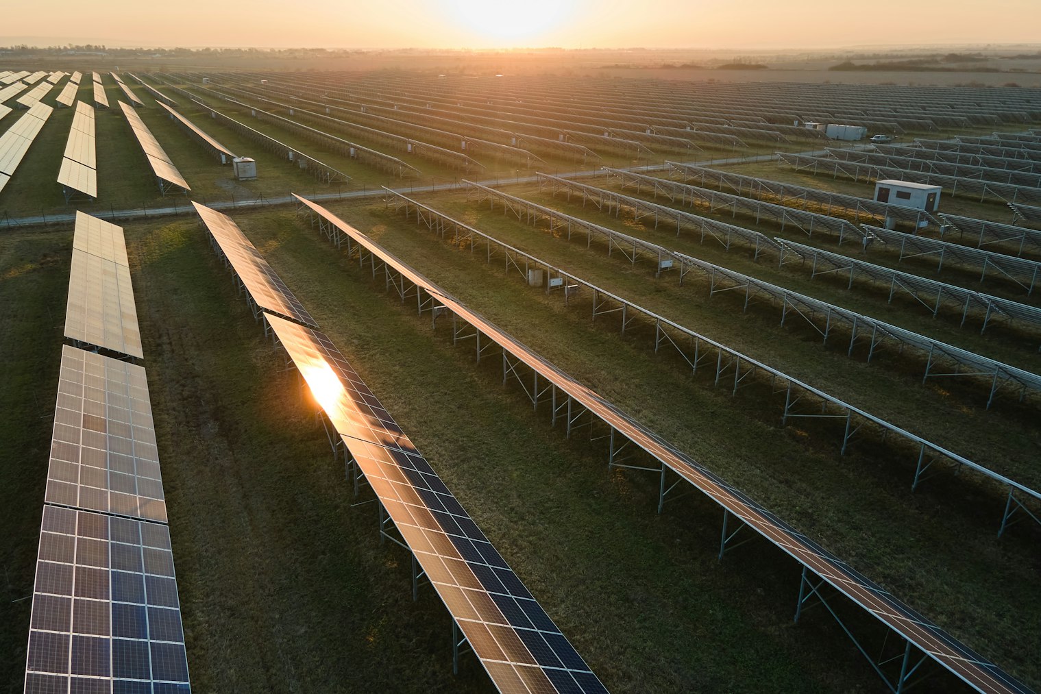 AC or DC? How grid congestion reshapes the hybrid BESS decision | Webinar by RatedPower